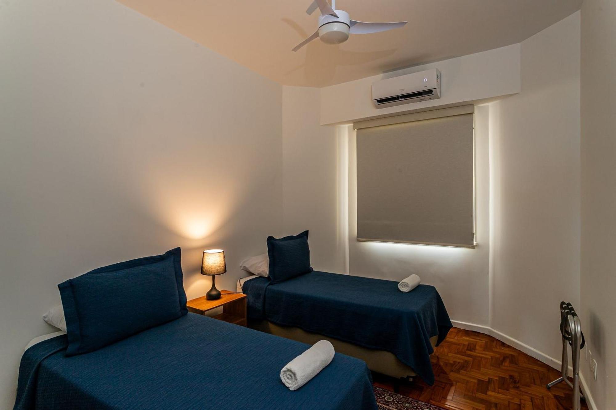 Apartamento Luxuoso 3qtos Vista Mar Em Copacabana | A 2440/515 Rio de Janeiro