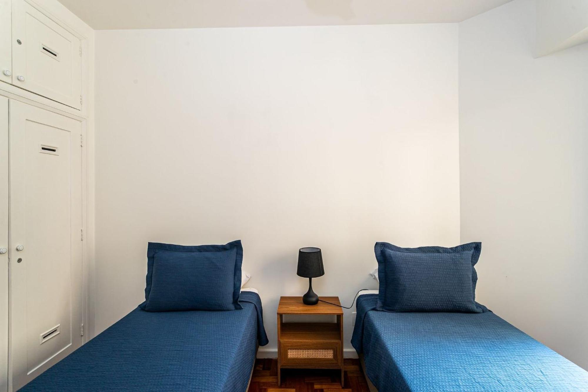 Apartamento Luxuoso 3qtos Vista Mar Em Copacabana | A 2440/515 Rio de Janeiro
