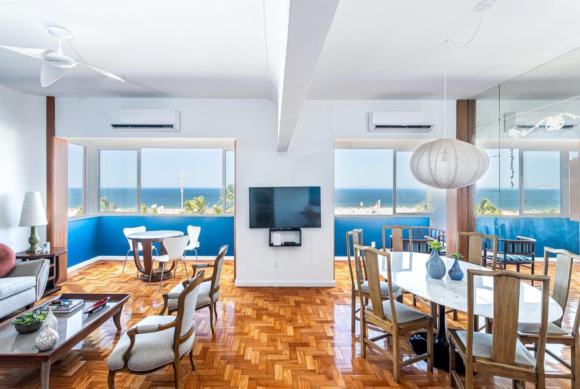 Apartamento Luxuoso 3qtos Vista Mar Em Copacabana | A 2440/515 *