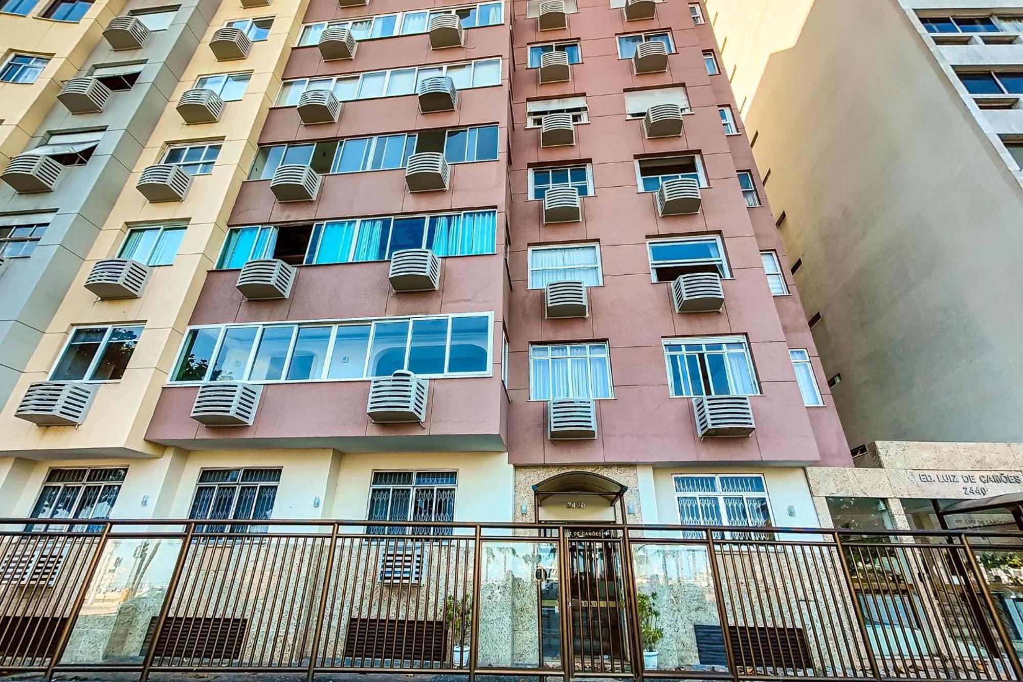 Apartamento Luxuoso 3qtos Vista Mar Em Copacabana | A 2440/515 *