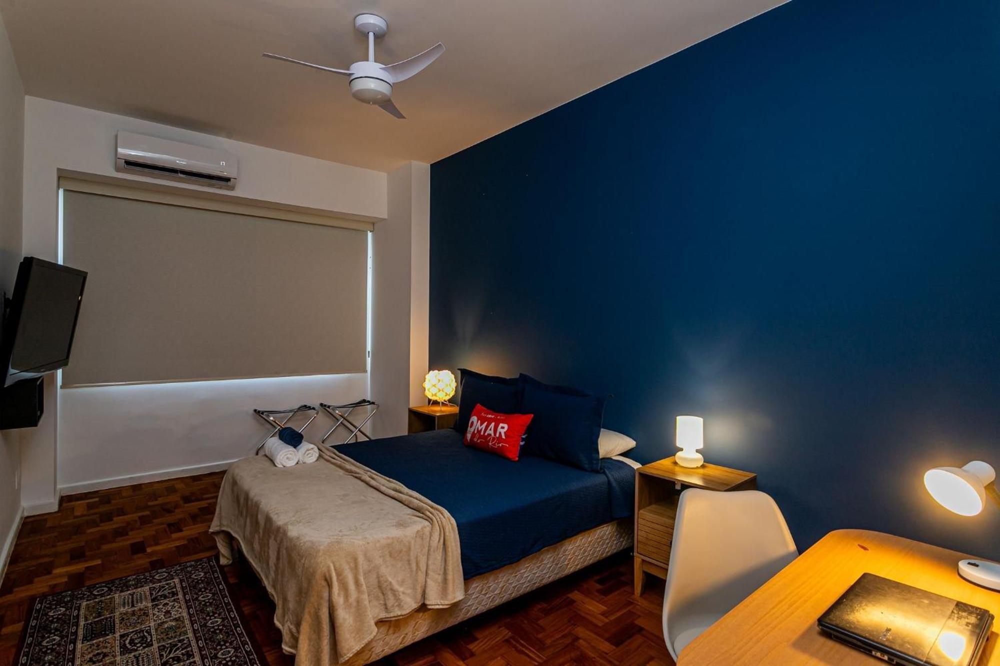 Apartamento Luxuoso 3qtos Vista Mar Em Copacabana | A 2440/515