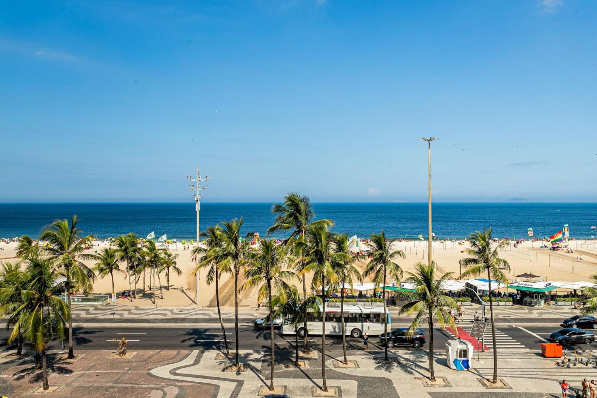 Apartamento Luxuoso 3qtos Vista Mar Em Copacabana | A 2440/515