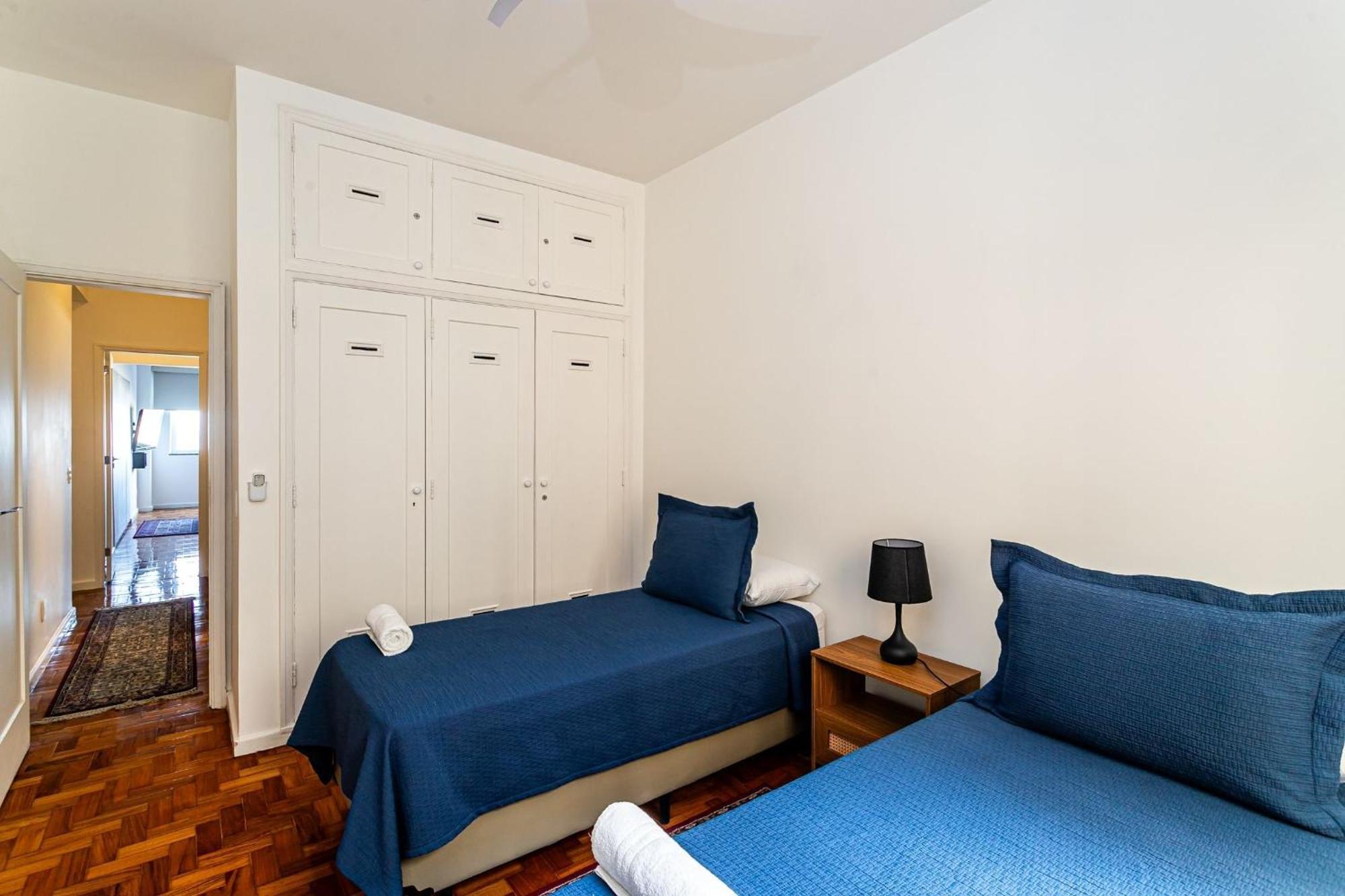 Luxuoso 3qtos Vista Mar Em Copacabana | A 2440/515 Rio de Janeiro